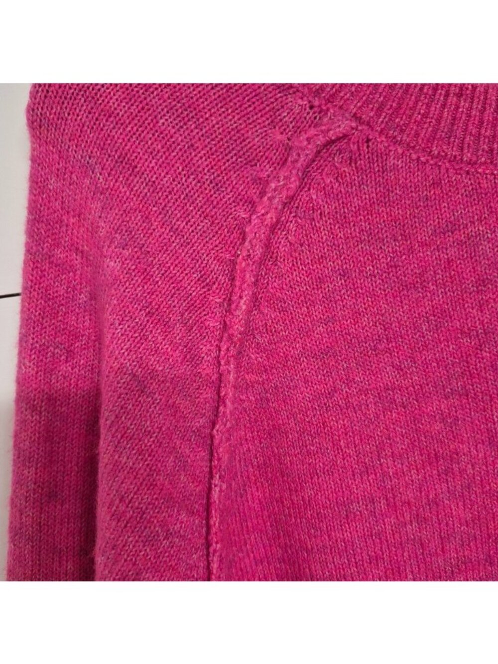 Vince Camuto Womens Preppy Bright Pink Knit Round Neck Sweater - Picture 3 of 6